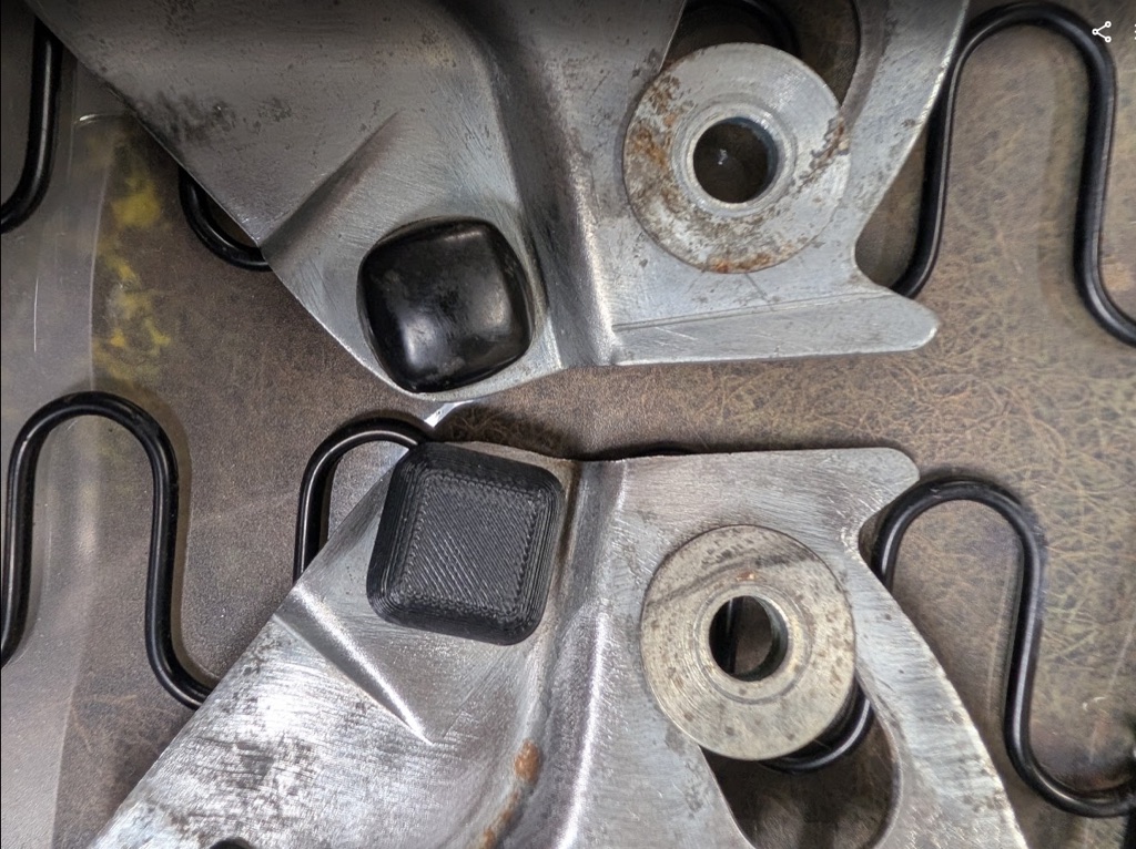 Osłona nakrętki mechanizmu regulacji fotela
